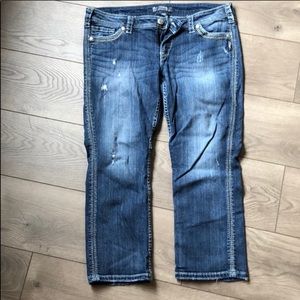 Silver Jeans twisted capris